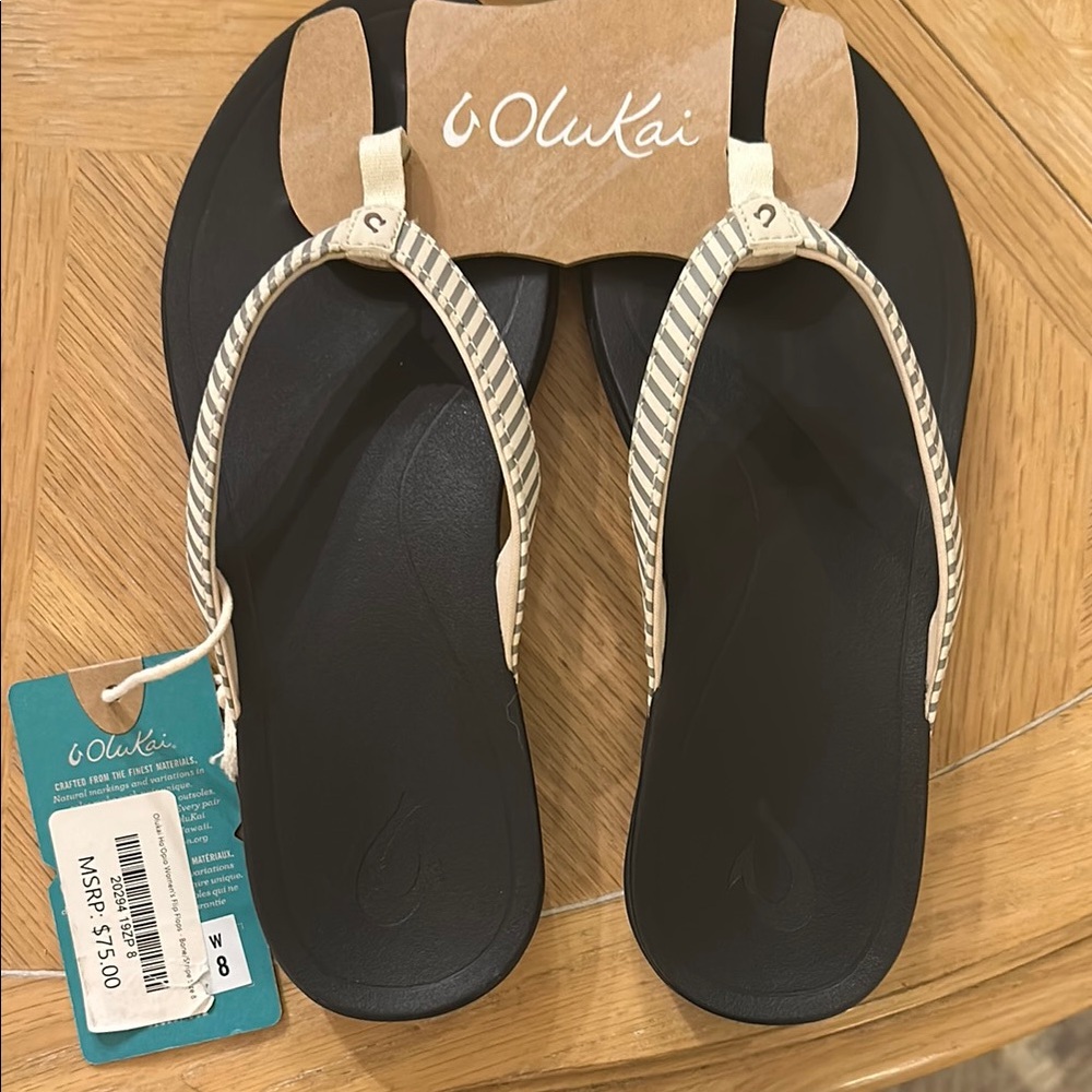 OluKai Ho’Opio Women’s Flip Flops - Bone/Stripe